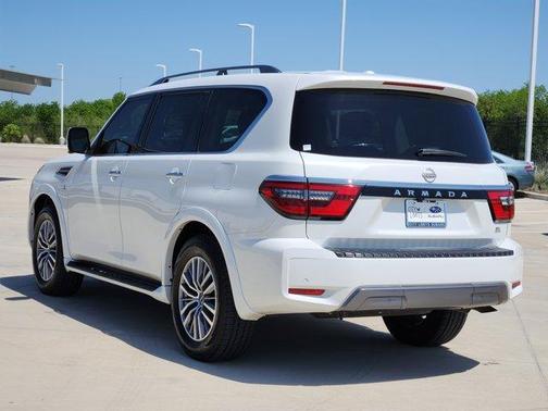 2022 Nissan Armada SL