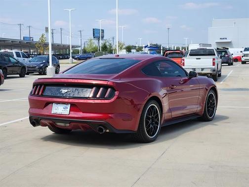 2017 Ford Mustang EcoBoost Premium