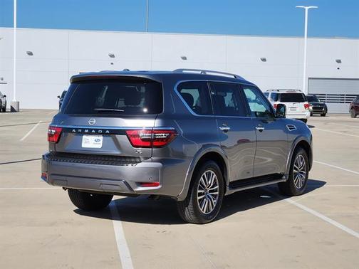 2024 Nissan Armada SL