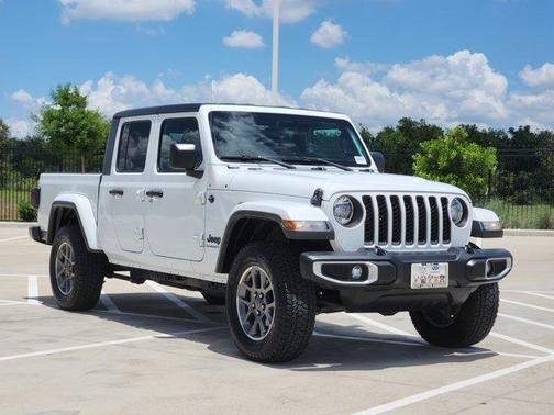 2020 Jeep Gladiator Sport