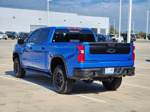 2025 Chevrolet Silverado 1500 ZR2