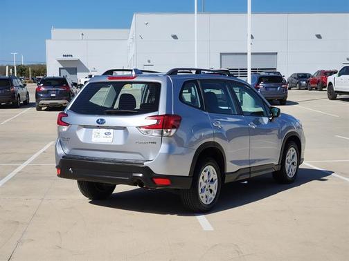 2020 Subaru Forester Base (CVT)