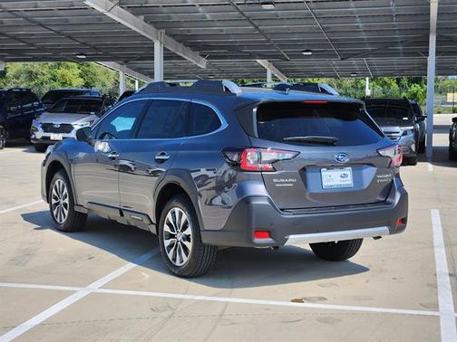 2025 Subaru Outback Touring XT