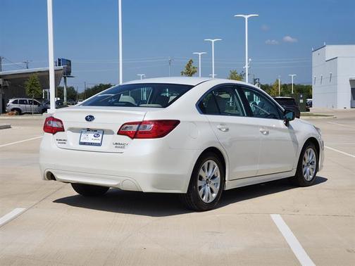 2017 Subaru Legacy 2.5i