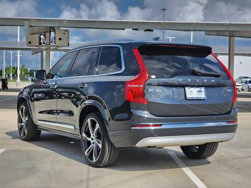 2022 Volvo XC90 T6 Inscription 6 Passenger