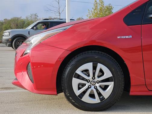 2018 Toyota Prius Two