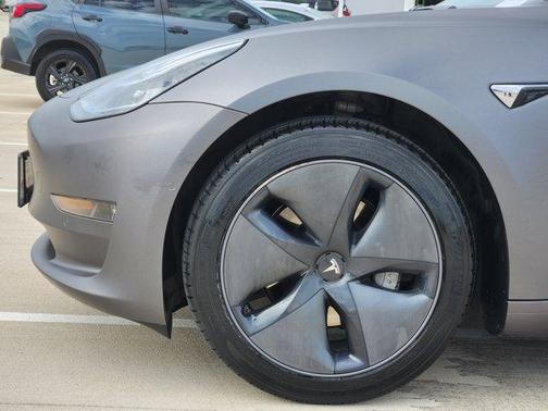 2019 Tesla Model 3 Standard Range