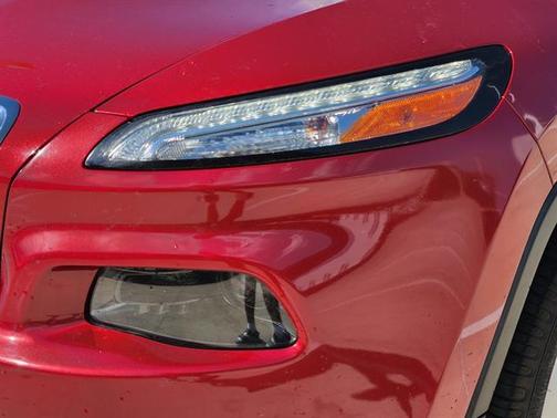 2015 Jeep Cherokee Sport