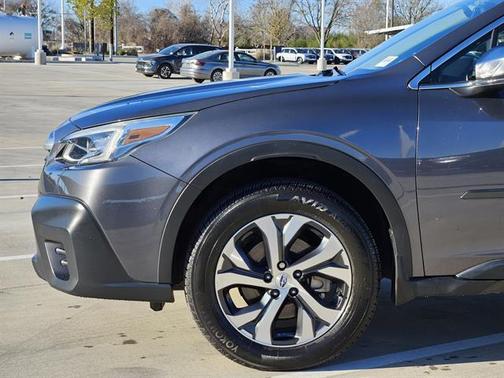 2022 Subaru Outback Touring
