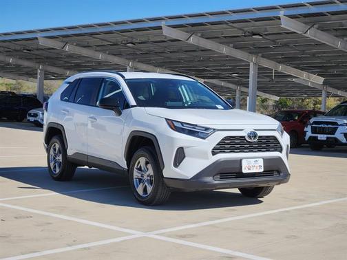 2025 Toyota RAV4 Hybrid LE