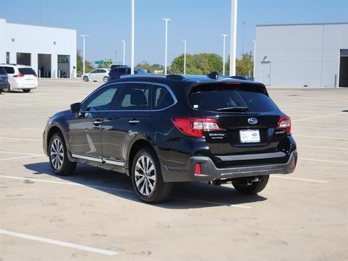 2018 Subaru Outback 2.5i Touring