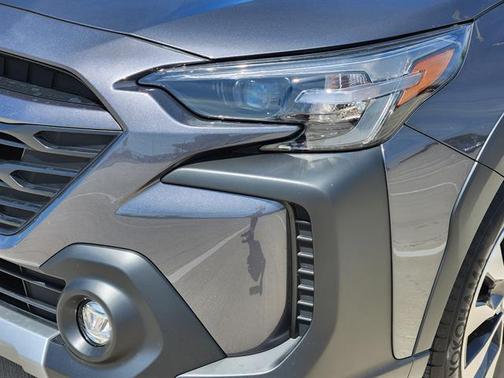 2025 Subaru Outback Touring