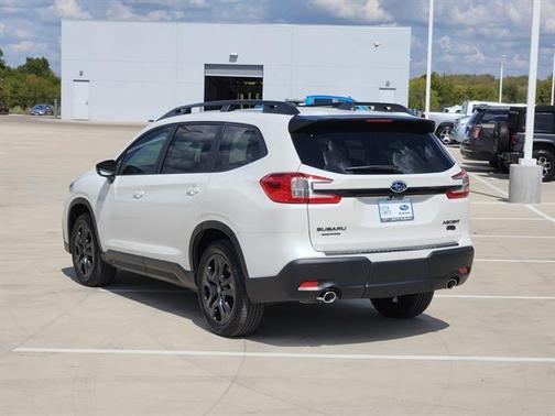 2025 Subaru Ascent Onyx Edition Touring
