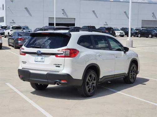 2025 Subaru Ascent Onyx Edition Touring