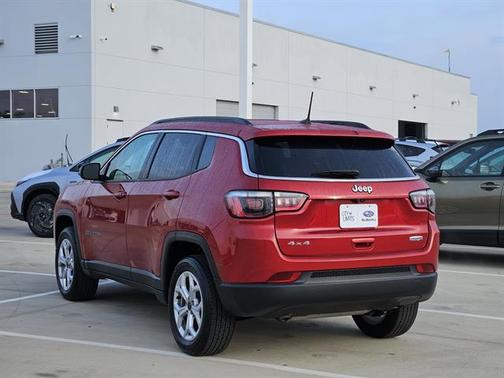 2025 Jeep Compass Latitude