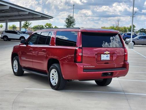 2015 Chevrolet Suburban 1500 LT