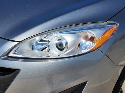 2013 Mazda Mazda5 Sport