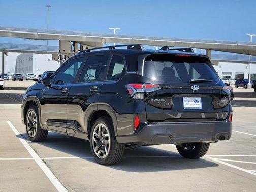 2025 Subaru Forester Hybrid Premium
