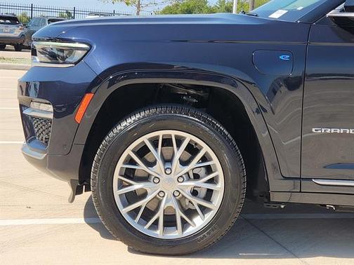 2022 Jeep Grand Cherokee 4xe Summit