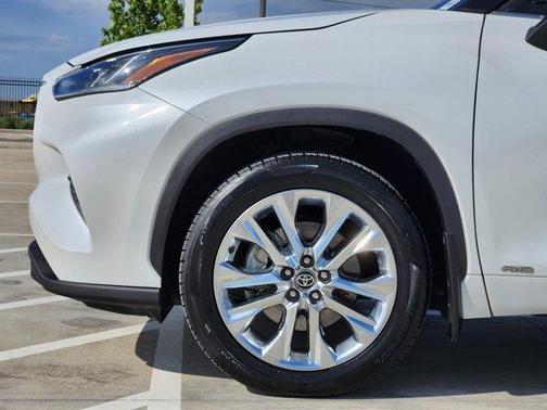 2023 Toyota Highlander Hybrid Limited