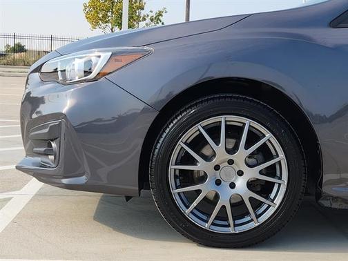 2019 Subaru Impreza 2.0i
