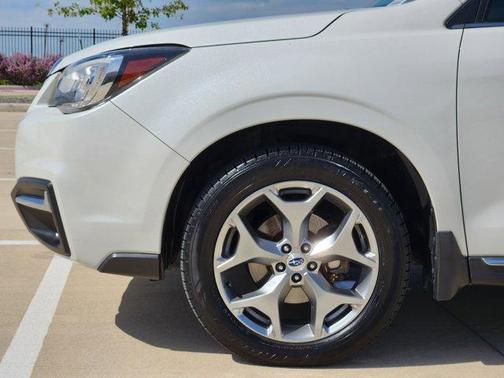 2017 Subaru Forester 2.5i Touring