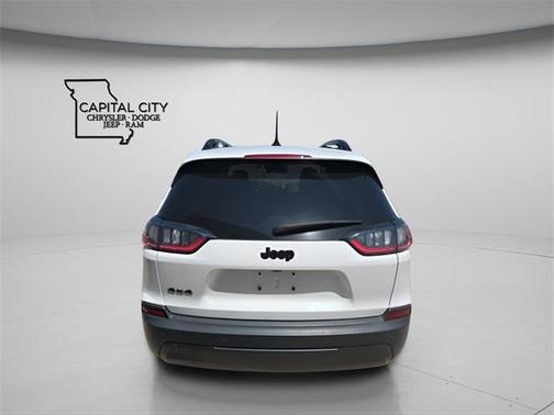 2023 Jeep Cherokee Altitude