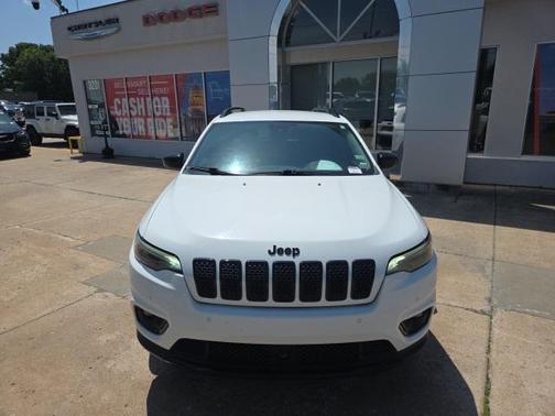 2023 Jeep Cherokee Altitude