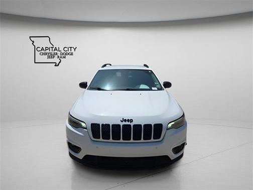 2023 Jeep Cherokee Altitude
