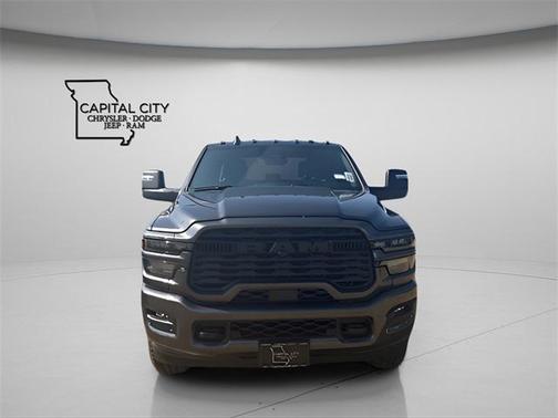 2025 RAM 2500 Big Horn Crew Cab 4x4 6'4' Box