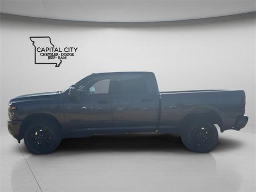 2025 RAM 2500 Big Horn Crew Cab 4x4 6'4' Box