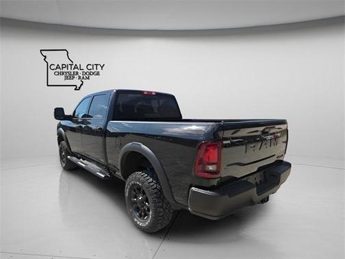 2025 RAM 2500 Tradesman Crew Cab 4x4 6'4' Box