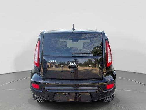 Shadow 2012 Kia Soul !