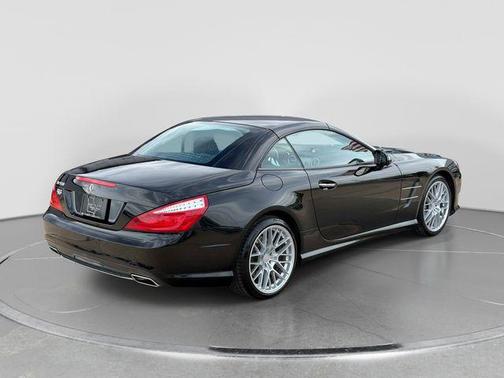 Black 2014 Mercedes-Benz SL-Class SL 550