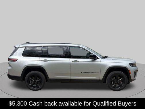 Silver Zynith 2026 Jeep Grand Cherokee L Limited