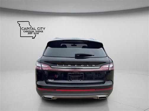 2022 Lincoln Nautilus Reserve