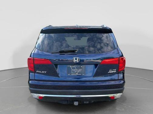 Blue 2017 Honda Pilot Elite