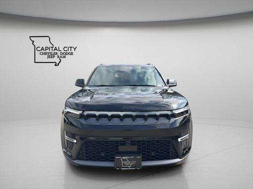 High Gloss Black 2026 Jeep Grand Wagoneer Limited Reserve 4x4