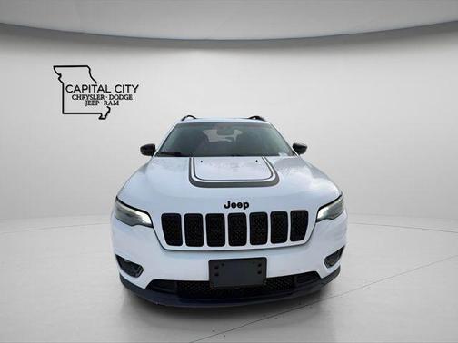 Bright White Clearcoat 2022 Jeep Cherokee X 4x4