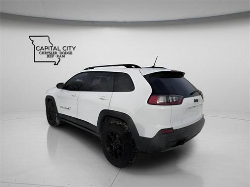 2022 Jeep Cherokee X 4x4