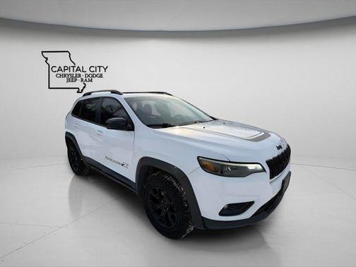 2022 Jeep Cherokee X 4x4