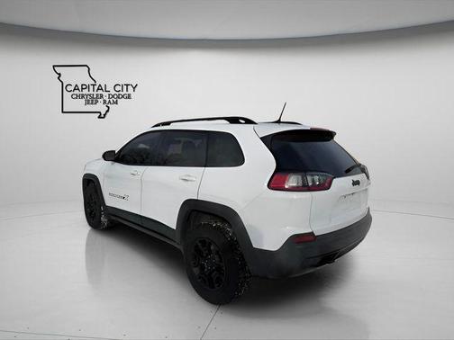2022 Jeep Cherokee X 4x4
