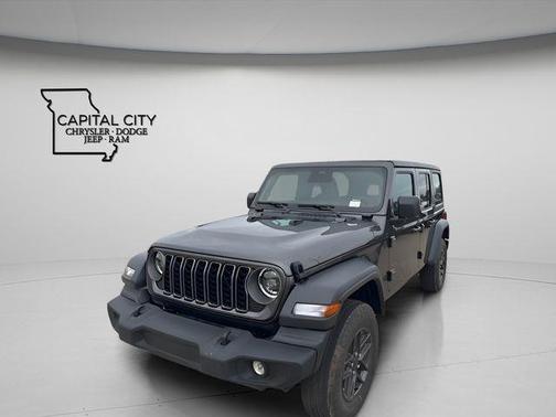Granite Crystal Metallic Clearcoat 2026 Jeep Wrangler Sport S