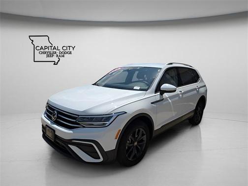 2024 Volkswagen Tiguan 2.0T SE 4MOTION