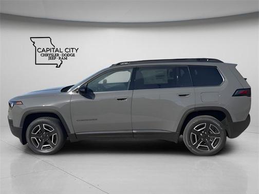 2026 Jeep Cherokee Laredo 4x4