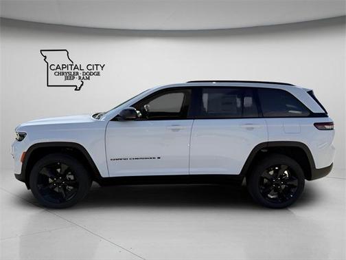 2023 Jeep Grand Cherokee Altitude