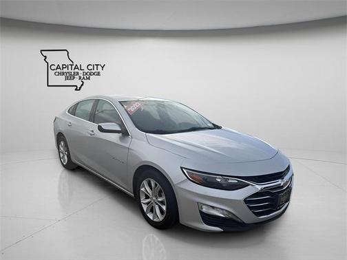 2022 Chevrolet Malibu FWD LT