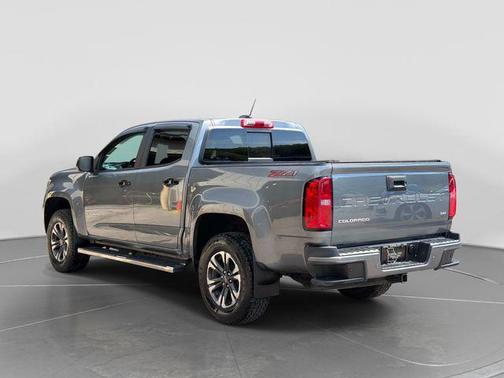 Satin Steel Metallic 2022 Chevrolet Colorado Z71