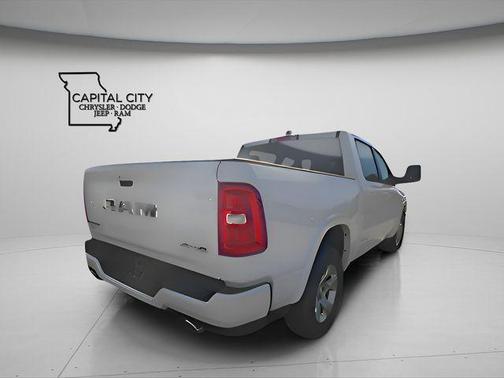 Bright White Clearcoat 2026 RAM 1500 Big Horn/Lone Star