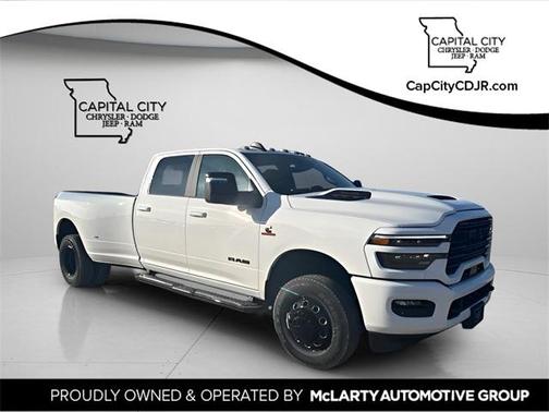 2026 RAM 3500 Laramie Crew Cab 4x4 8' Box